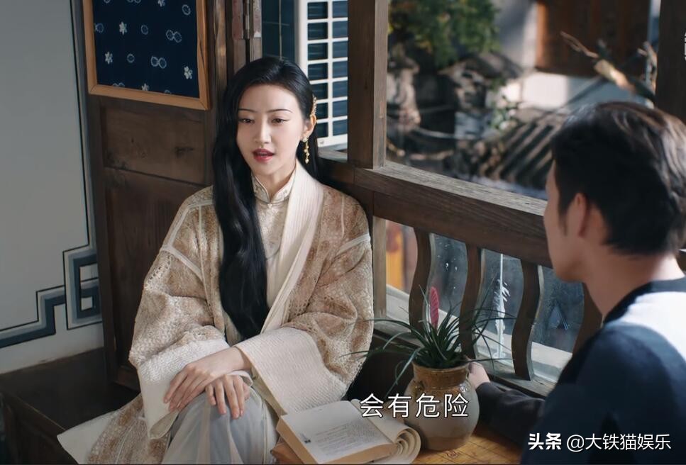 景甜戏里走路摇曳生姿 (景甜司藤旗袍造型合集)