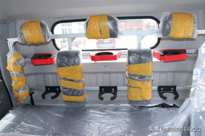 东风多利卡单排四驱底盘,多利卡四驱货车