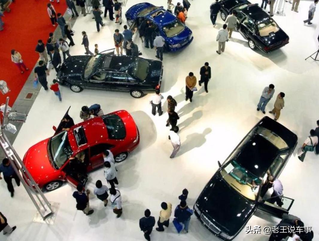 4s店为什么喜欢贷款买车的人,4s店销售员为何让顾客贷款买车