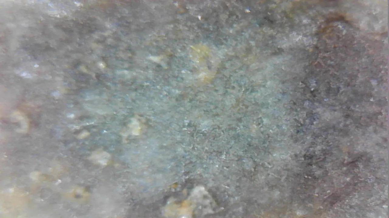 石陨石的熔壳气印特征,石陨石熔融层物理特征