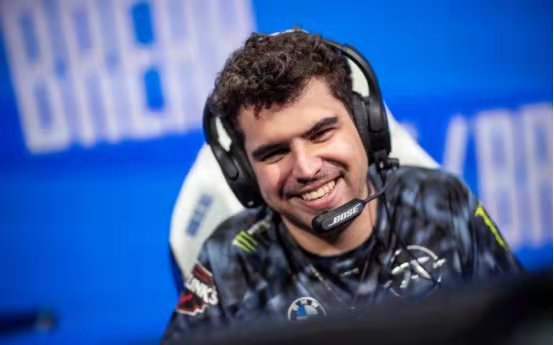 虎娘日报厂长赛后谈edg被翻盘,edg夺冠对局详情