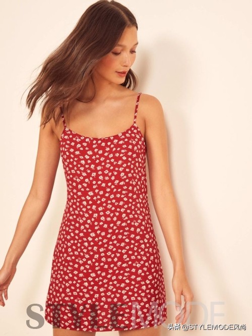 明星同款平价连衣裙,明星平价度假连衣裙