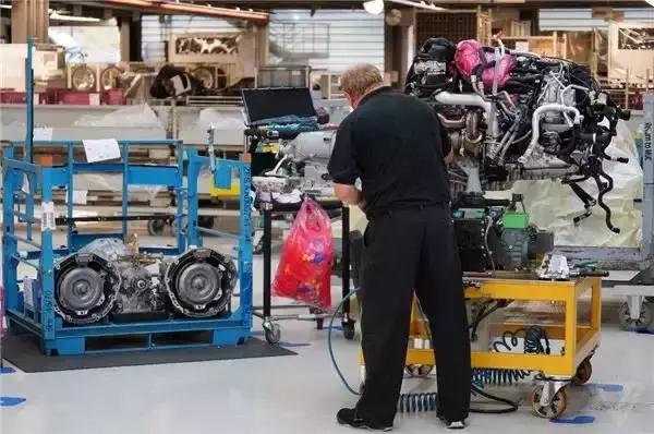 劳斯莱斯全部车间图片,劳斯莱斯的工厂的视频