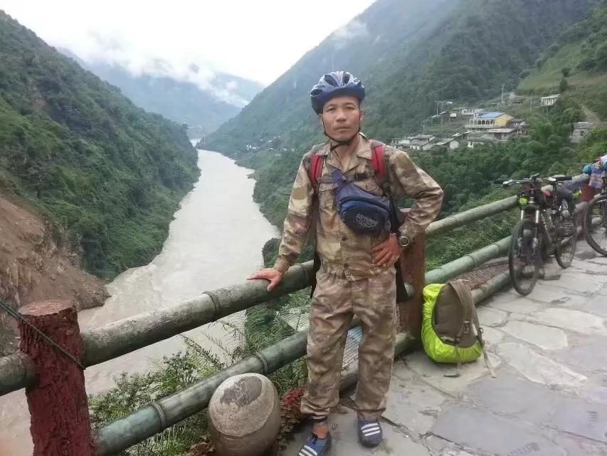 贡山到福贡几个小时,福贡到贡山有班车吗