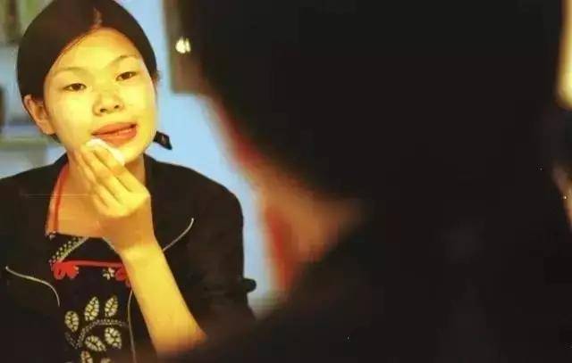 中国最丑女模特吕燕,丑女吕燕超模成名路