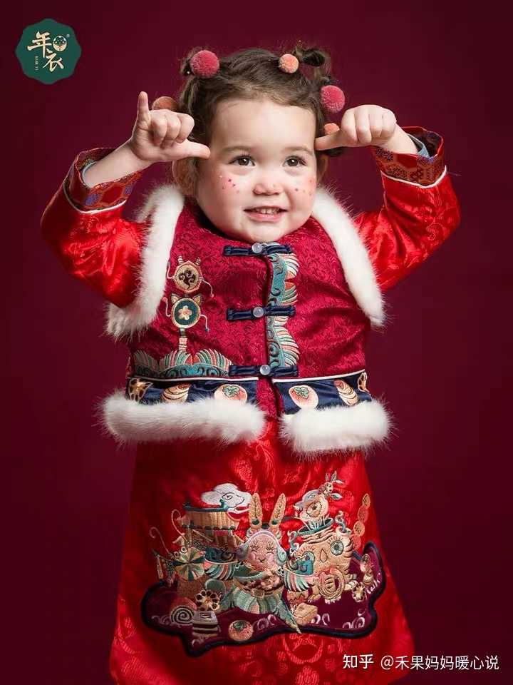 不生女儿不知道现在的童装有多美!各品牌拜年服大盘点,快上车