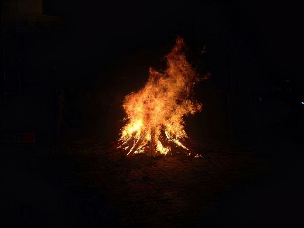 三星堆青铜器为什么这么发达,三星堆最经典青铜器