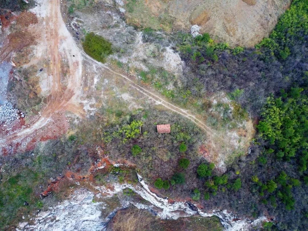 矿坑改造最美公园,矿坑改造湿地公园视频