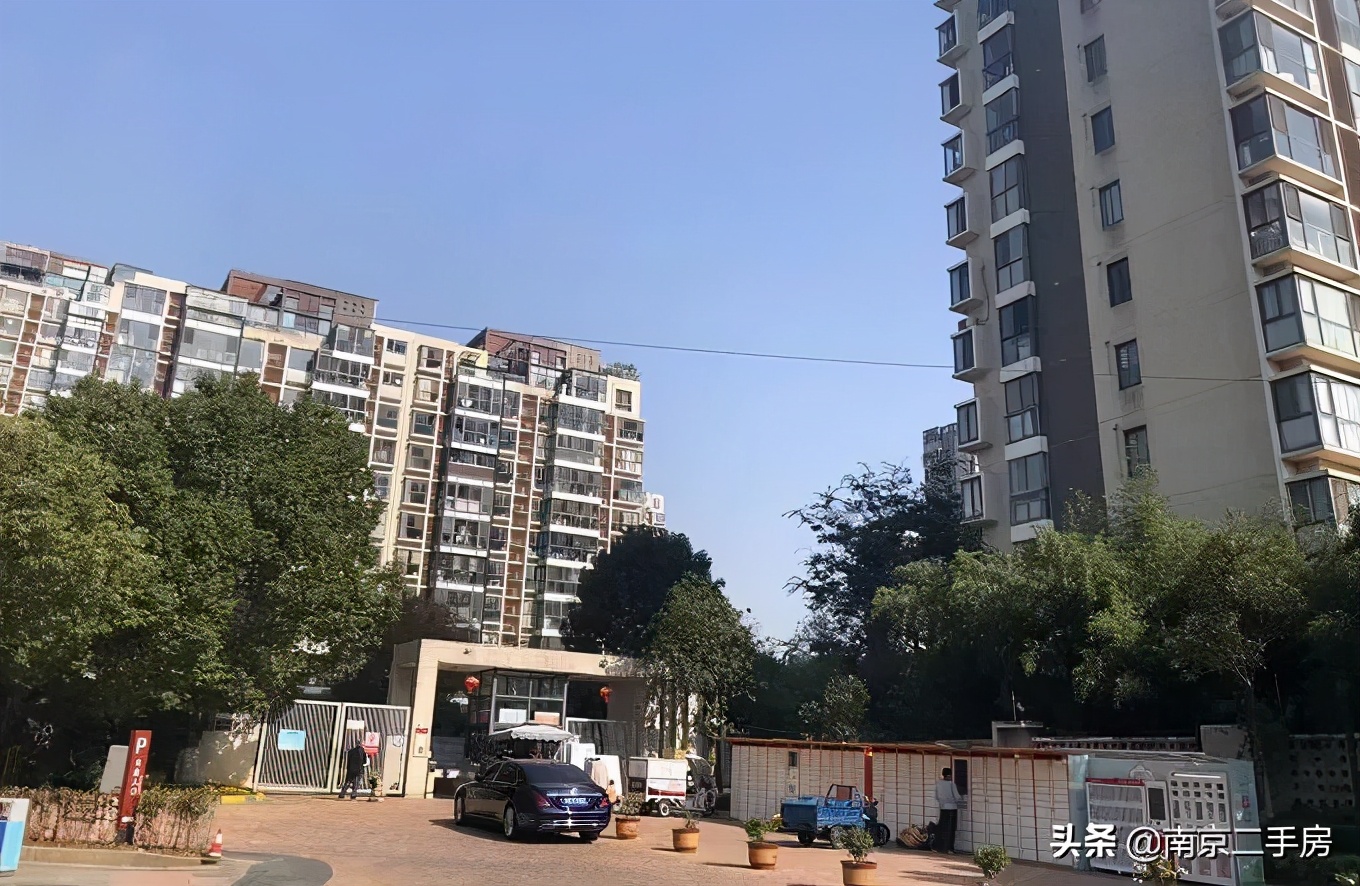 房价超7万/㎡！实探河西中部门禁超严小区，现场竟被圈粉了