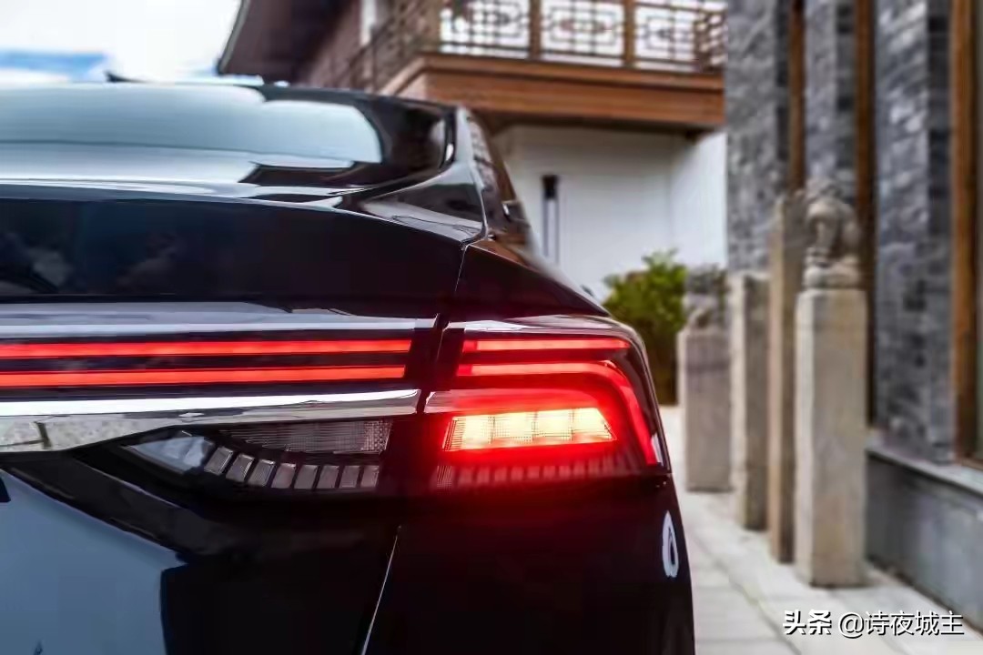 汽车led车灯哪款好,网上几十块的led车灯比卤素灯好吗