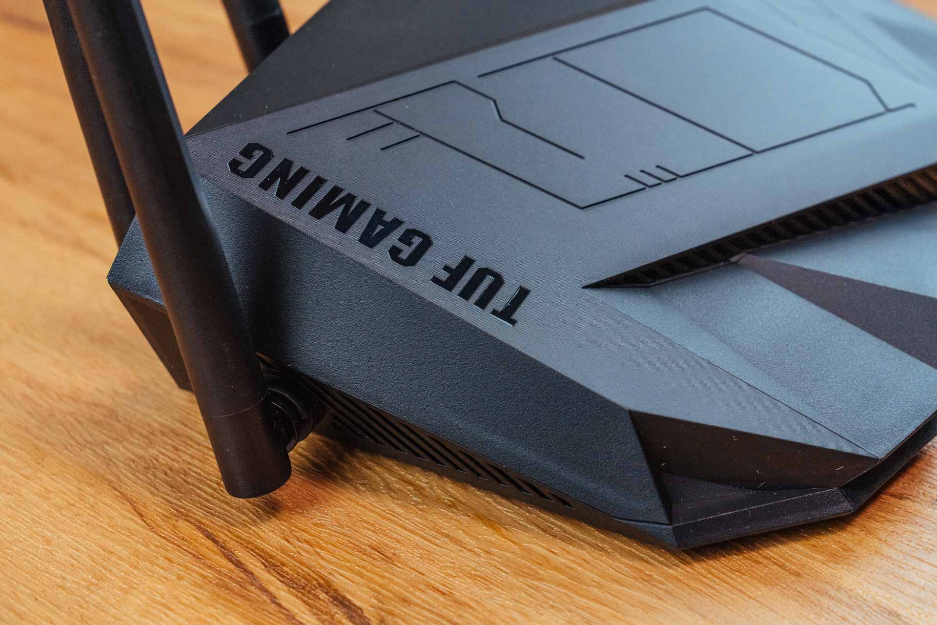 华硕tufgamingax5400路由器评测,华硕路由器tuf-ax5400评测