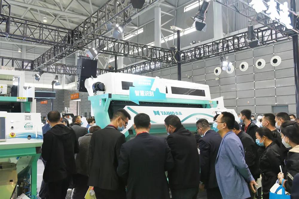 泰禾智能在2021中国坚果炒货展大放异彩
