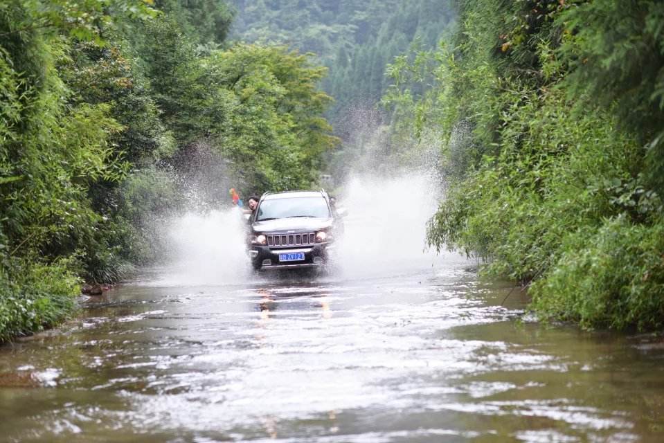重庆主城耍水露营避暑一日游,重庆周边露营耍水自驾游推荐