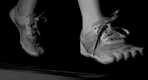 一劳永逸的鞋带系法,怎么才能系鞋带系得又简单又漂亮