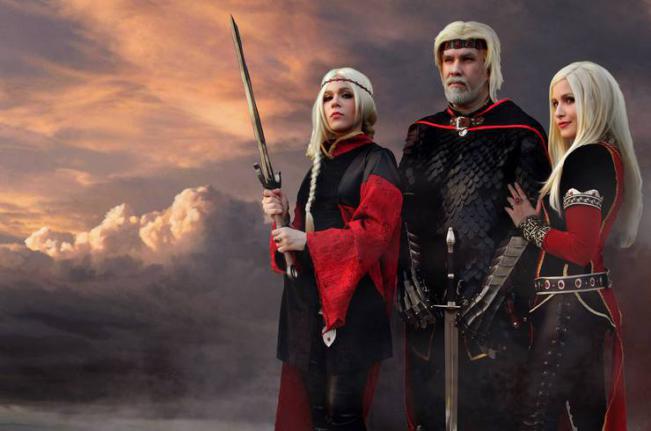 《冰与火之歌》系列解读02：祸起*伦乱**