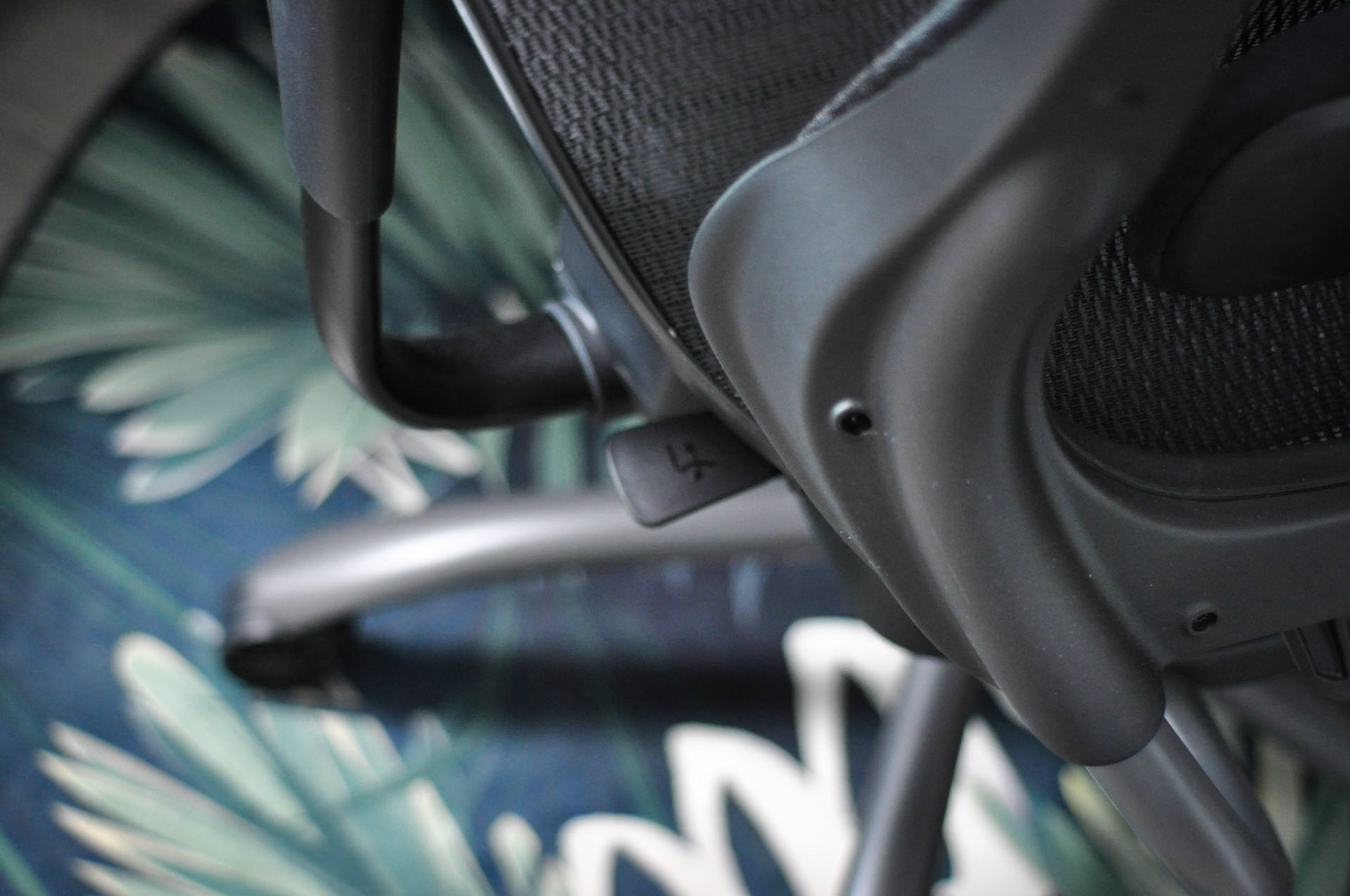 网易严选e1人体工学椅评测,千元性价比人体工学椅