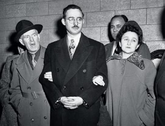 神秘老外带两只老鼠,神秘老外带两只老鼠出国