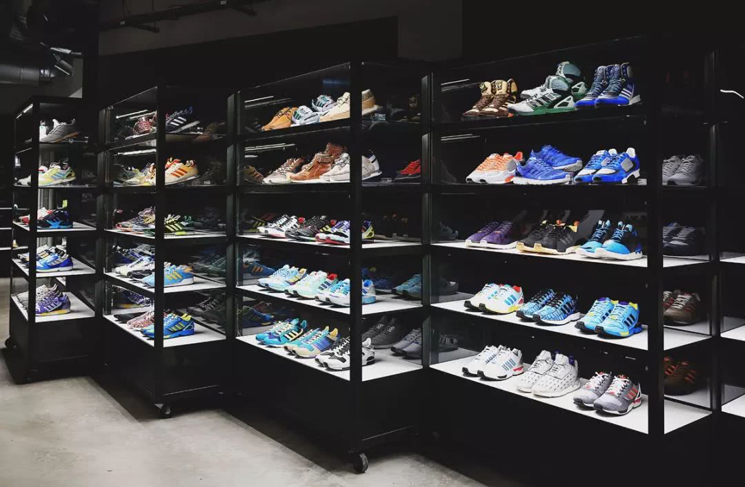 adidas明年发售yeezy,adidas来年再战