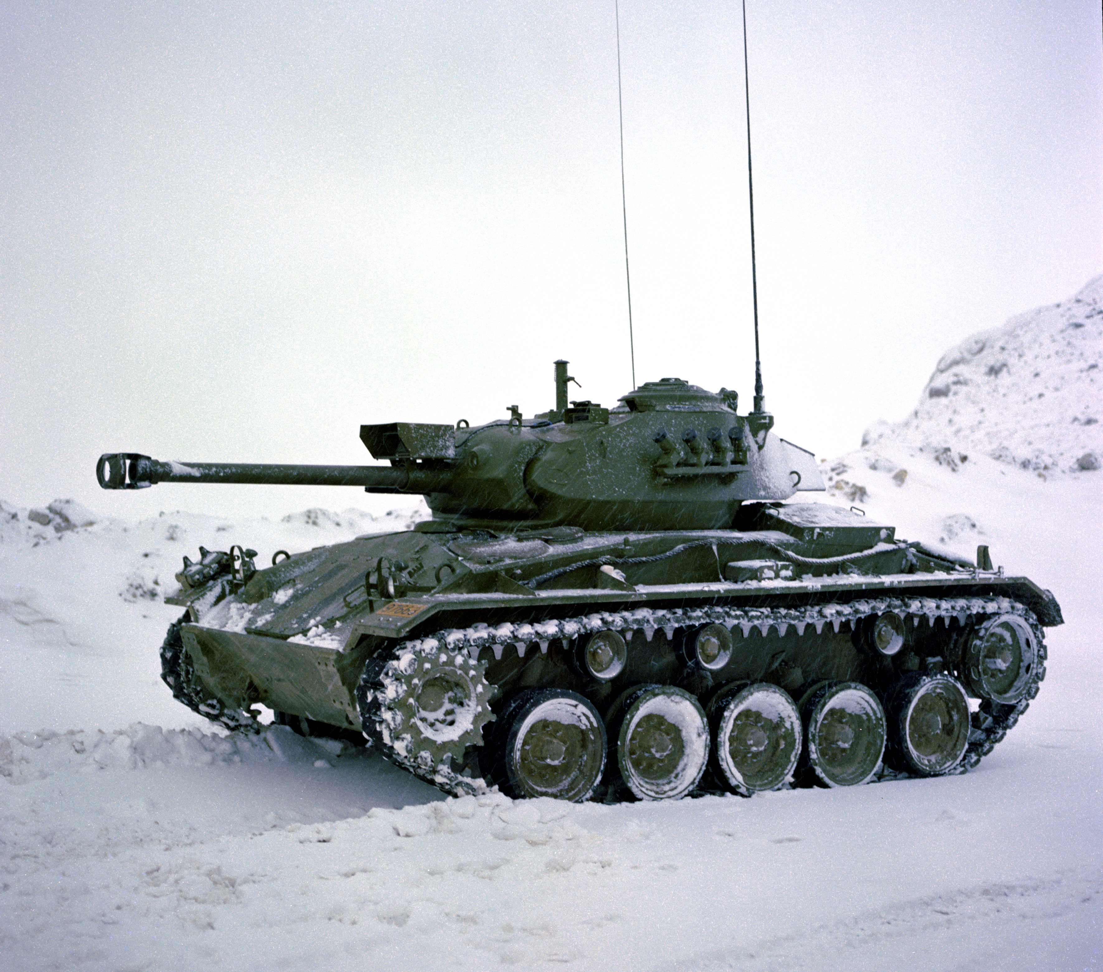 m24霞飞轻型坦克的火炮射程,二战美国m24霞飞轻型坦克