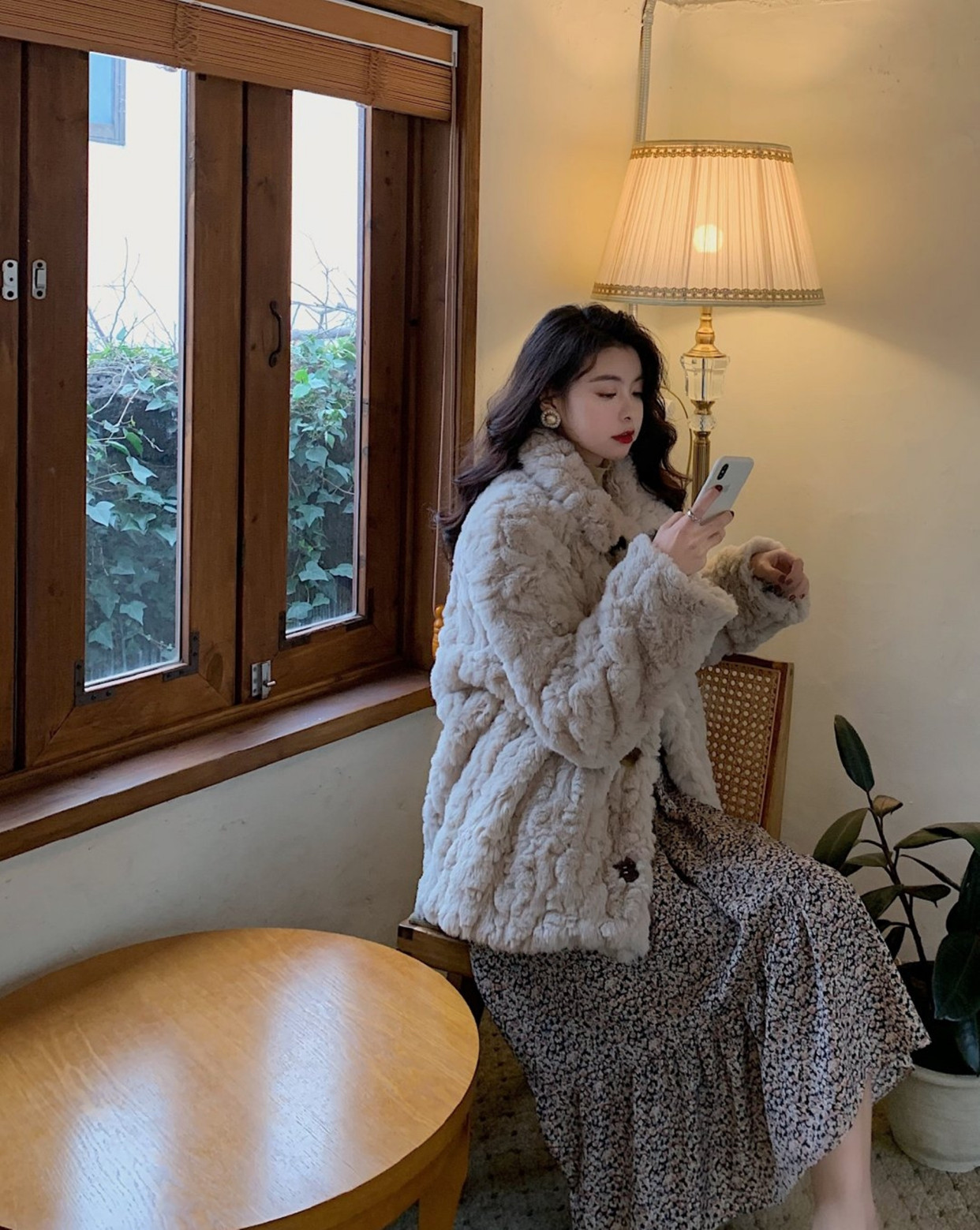 范智乔格子裙,范智乔碎花吊带连衣裙测评