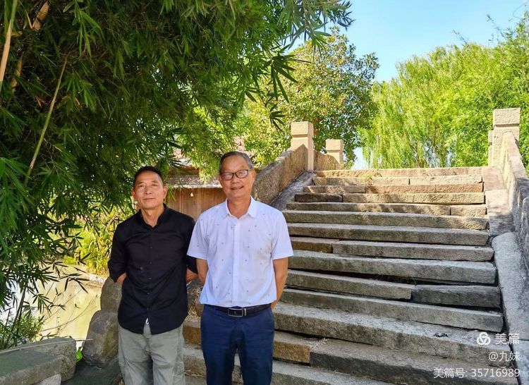 走进风雅石园，位于王店镇聚宝湾景区里