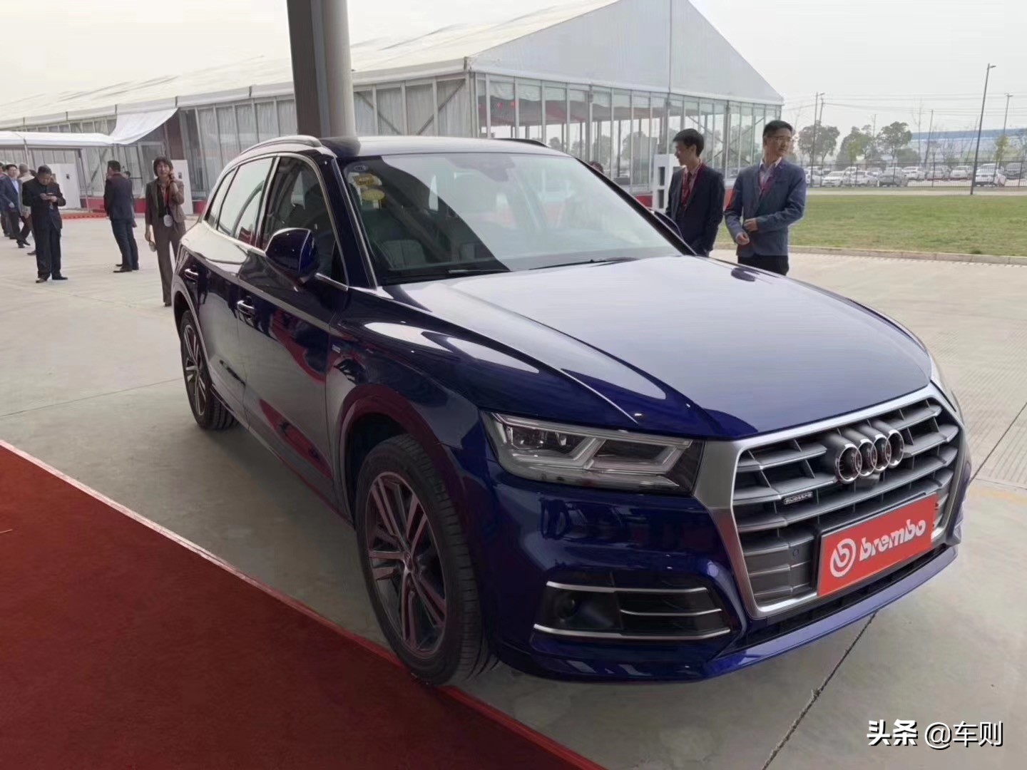 新款特斯拉modely布雷博brembo,布雷博brembo和brembo有什么区别