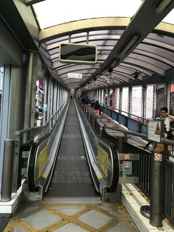 从来没见过如此冷清现场,从没见过如此空荡荡的长沙