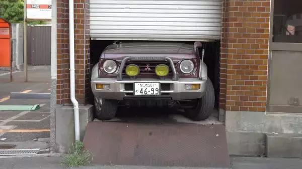 逛了日本100多个停车场发现他们买车的秘密