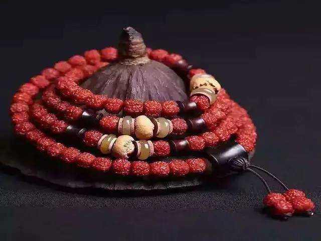 机刷金刚和手刷的颜色对比,机刷的金刚怎么分辨