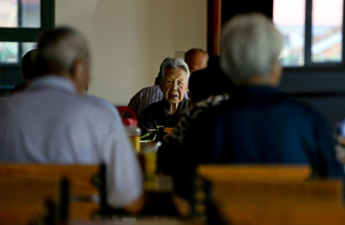 人到中年第一批丁克后悔了吗,丁克一时爽第一批丁克后悔了吗