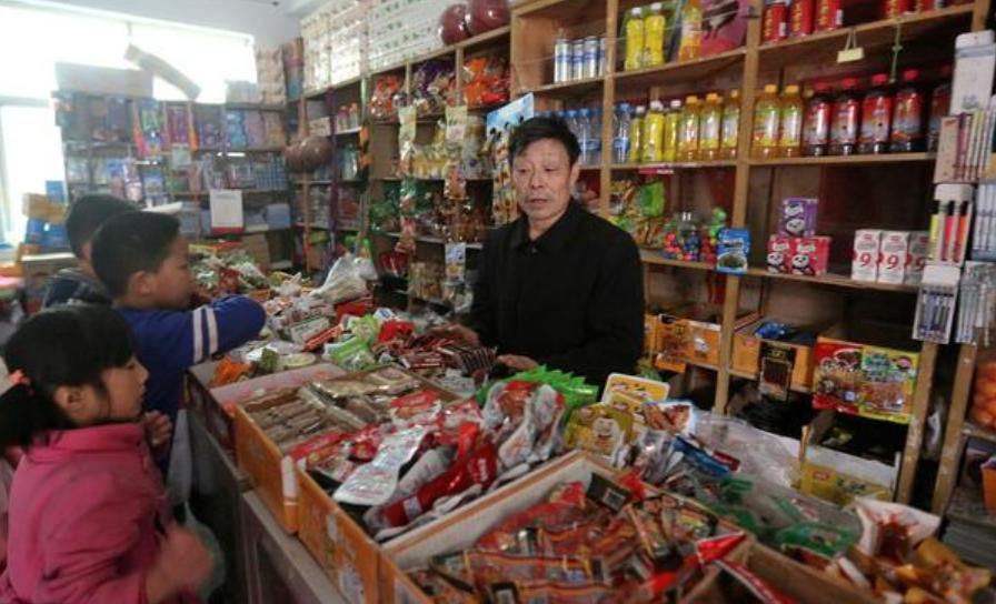 孩子只吃零食不吃饭的危害,孩子只爱吃零食家长该如何纠正