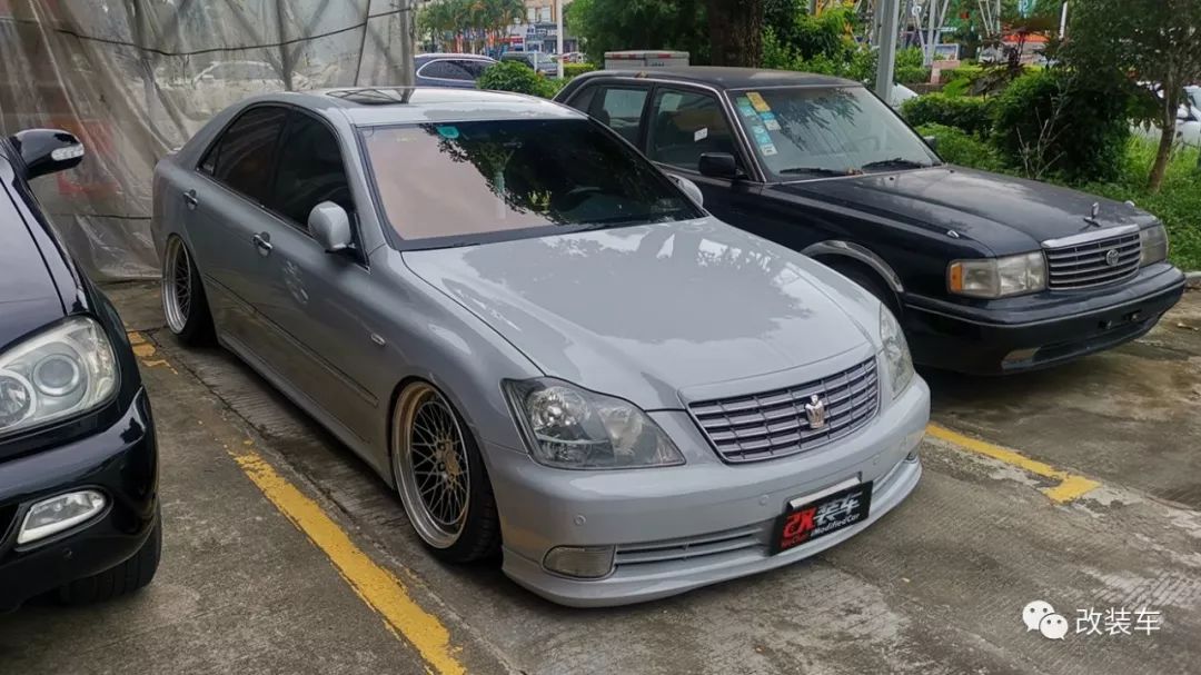 12代皇冠爆改,12代皇冠改2gr发动机要换油箱吗