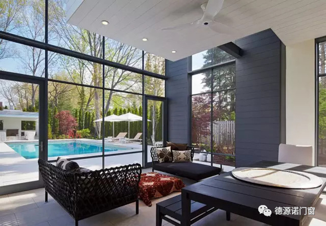 距离写意生活,是否还差一扇德源诺落地窗?