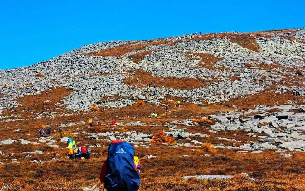 太白山徒步穿越4天3晚路线：登秦岭极顶，一日历四季十里不同天
