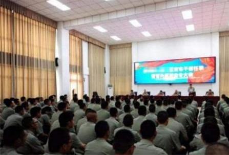 部队营长转业就是公务员吗,部队营长转业能安排什么工作