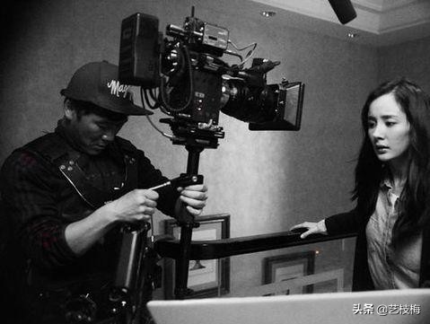 艺考播音主持编导通过率高吗,走播音编导艺考有出路吗