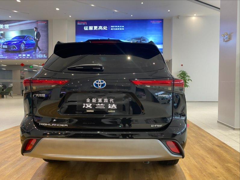 闲逛广丰4s店,体验全新汉兰达