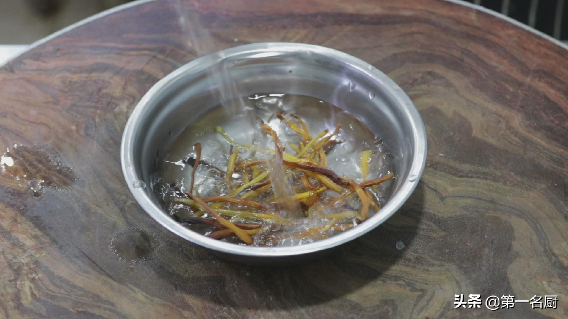 甲鱼汤怎么炖好喝营养又好还不腥,甲鱼汤怎么炖好吃家常做法