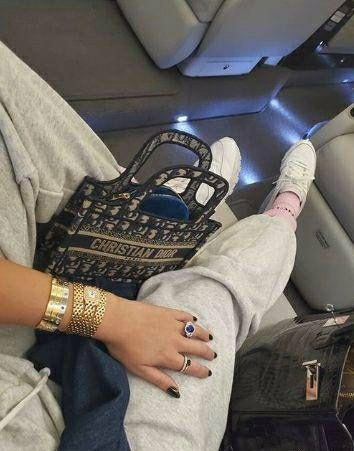 c罗携女友度假,c罗携女友出海