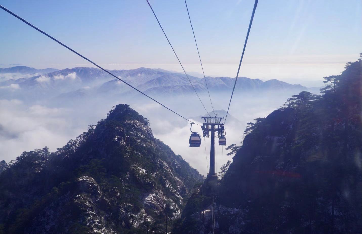 如果说中国还有零差评的景点，那么一定是黄山