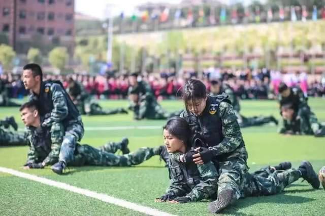 高中生学习成绩不好如何逆袭,高中生成绩不好怎么上学