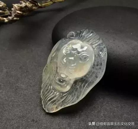 翡翠雕刻房子造型寓意,翡翠雕刻蚂蚁和虫子寓意