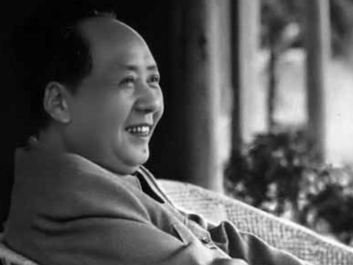 毛主席病逝，钮怀彬6次赴京送画诉衷情，*国锋华**为其题词“思源”