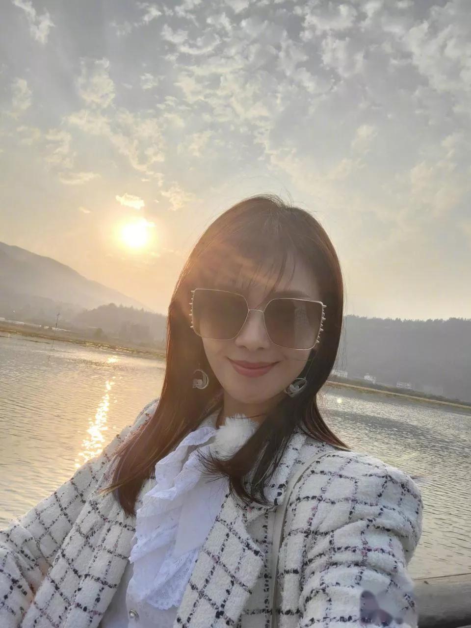 刘涛行李箱欢乐颂,刘涛旅行箱收纳