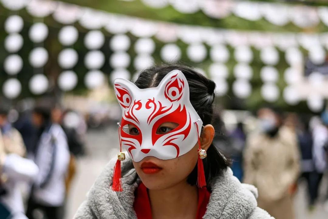 快手和b站哪个更赚钱,快手和b站什么时候发布作品好