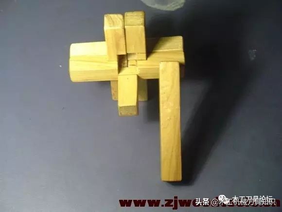 鲁班锁六柱印教程,鲁班锁四根怎么拼