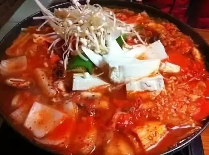 火锅必吃素食,用什么食材做好吃的素食火锅