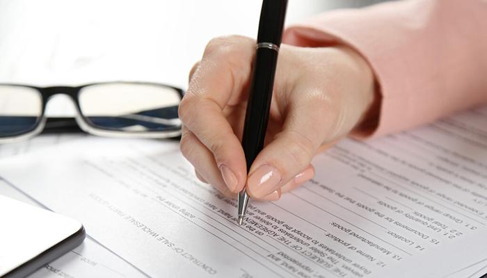 关于帕金森病护理综述论文题目,关于老年痴呆的护理论文综述