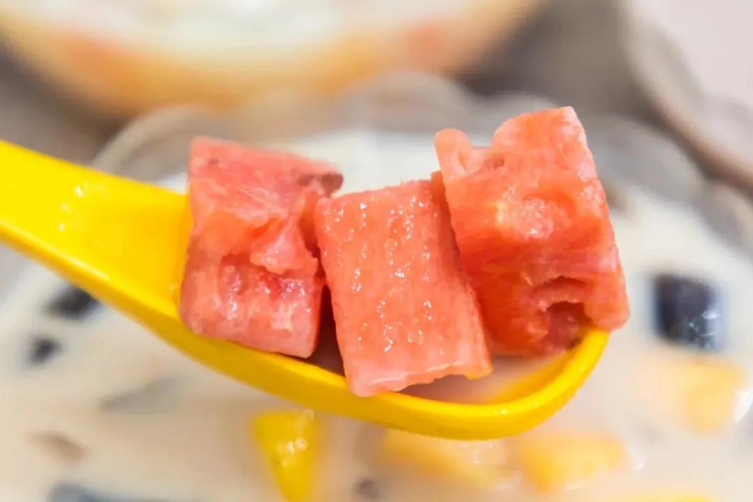 广州哪里有正宗化州糖水,为啥广州遍地都是猪脚饭