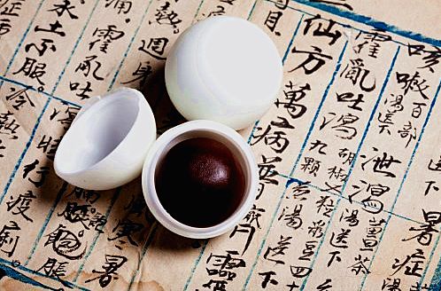 不合理用药对身体的危害,不合理中成药使用的发现及调整